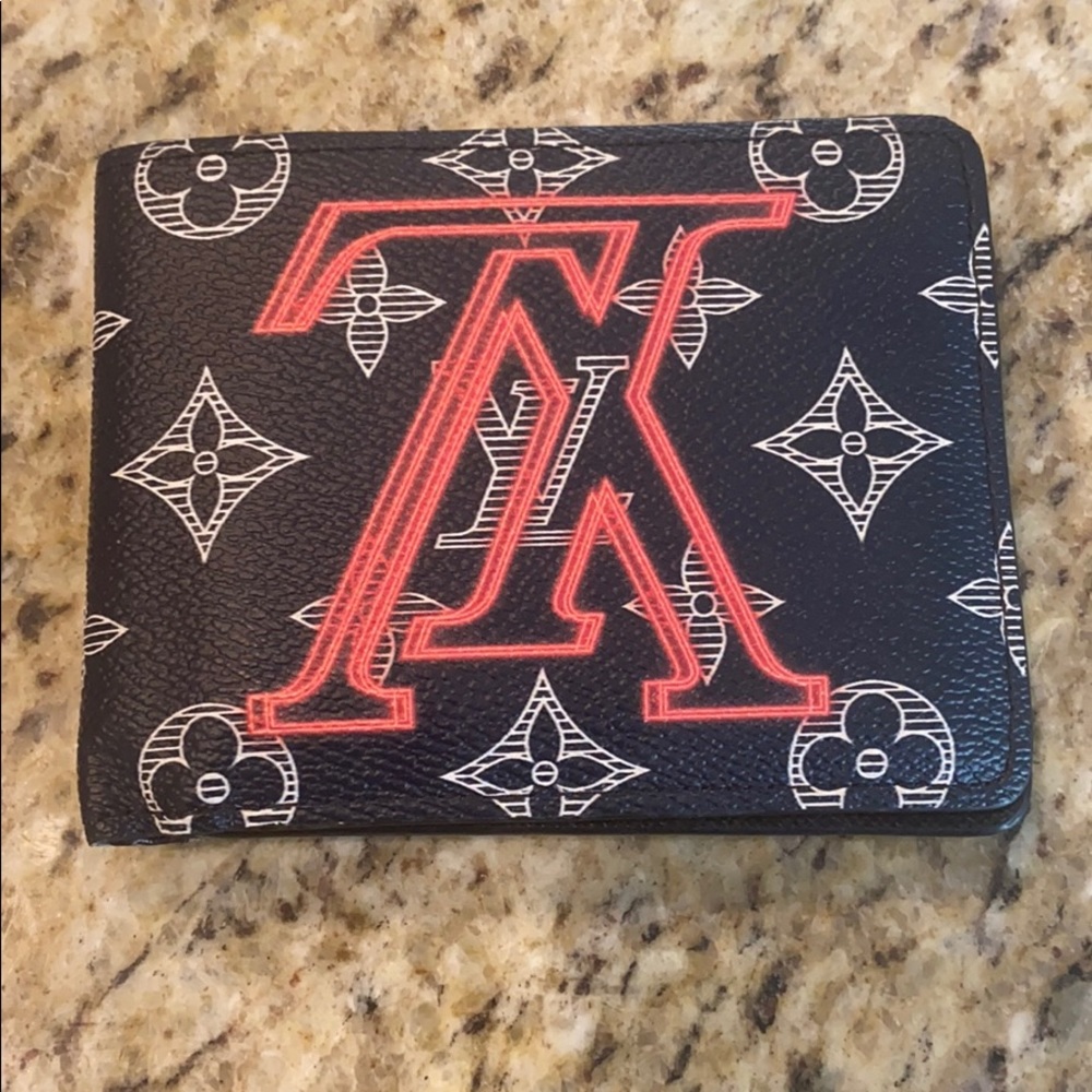 Louis Vuitton Wallet